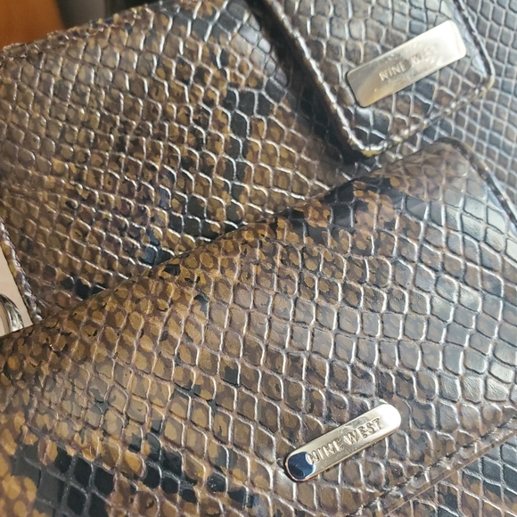 Nine West Handbag and Wallets - Picture 5 of 7